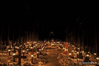 (Foto) O noapte de decembrie la Mănăstirea Sihăstria