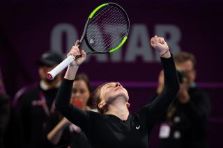 Simona Halep s-a calificat în semifinalele WTA de la Doha