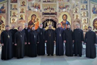 (Video) Preoți din Iași și Chișinău, împreună la Sfânta Liturghie