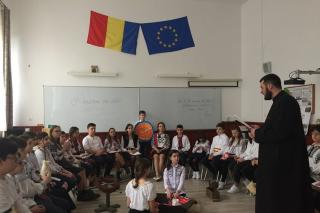Lucrări metodico-ştiinţifice, expuse în judeţul Bacău