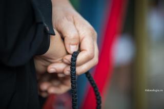 „Noi, călugării, avem o armă: komboskini”