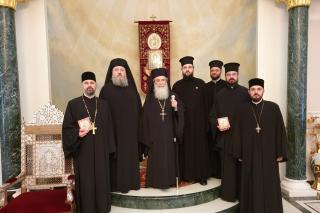 Delegaţia care va aduce Sfânta Lumină în România a fost primită de Patriarhul Ierusalimului