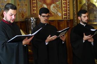 (Video) Grupul Psaltic „Andrei Șaguna” (Sibiu) - „Învierea Ta, Hristoase” și „Hristos a înviat!”