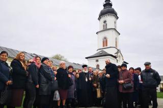 Pelerini din Bacău şi Moineşti, în pelerinaj pe urmele sfinților