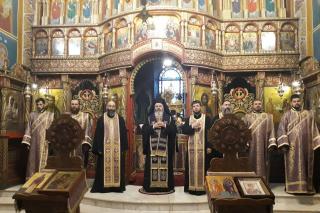 Slujbă arhierească la catedrala din Huşi
