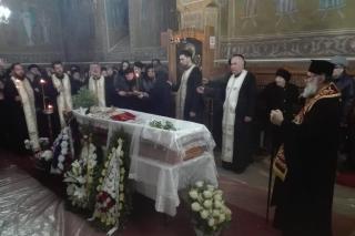 IPS Ioachim s-a rugat la căpătâiul părintelui Constantin Mardare