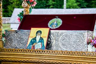 Vecernia Sfântului Cuvios Onufrie de la Vorona