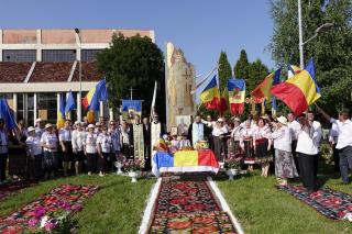 Sfântul Ştefan cel Mare, serbat la Buhuşi şi la Hârja