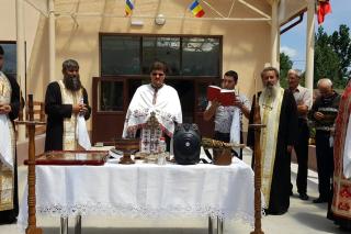 Moment festiv în satul Petrești-Pânceşti