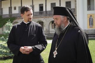 (Video) La Mănăstirea Neamț, pe urmele Sfântului Gheorghe Pelerinul – interviu cu Arhimandritul Benedict Sauciuc