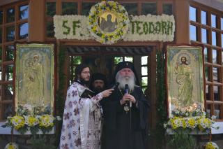 (Video) Înaltpreasfințitul Ioan, Mitropolitul Banatului: „Apostolii s-au împărtășit de lumină, iar noi ne împărtășim cu Trupul și Sângele Domnului”
