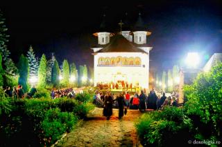 (Foto) Mănăstirea Sihăstria în ajunul hramului Sfintei Teodora de la Sihla