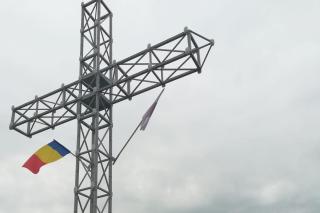 Sfințire de troiță în Parohia Jevreni, Protopopiatul Onești