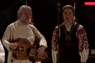 (Video) Un om păcătos trecea prin lume, cântare duhovnicească din regiunea Smolensk