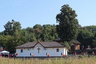 Complexul Parohiei Mărăști, Protopopiatul Bacău, a fost sfinţit