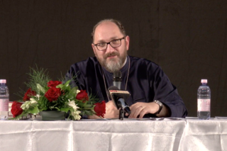Părintele profesor Constantin Necula a conferențiat la Buhuși