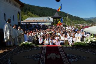 (Video) Sfințirea bisericii din Parohia Soci – Comuna Borca (Neamț)