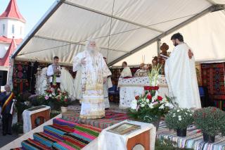 Sfinţirea picturii bisericii Parohiei Frenciugi-Drăguşeni