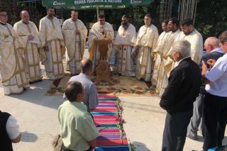 Sfințire de troiță în Parohia Slobozia Bacău II