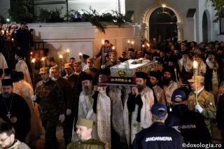 Hramul Sfintei Parascheva: Toată suflarea în duh de rugăciune la „Calea Sfinților”