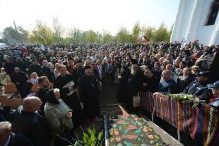 Biserica din Brăești închinată Sfintei Parascheva a fost resfințită