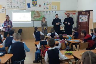 Viața Sfântului Stelian, prezentată elevilor Școlii Gimnaziale „Daniela Cuciuc” din Piatra Neamț