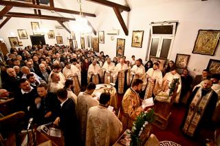 Sfinții Arhangheli Mihail şi Gavriil, serbaţi în cartierul Canta din Iaşi