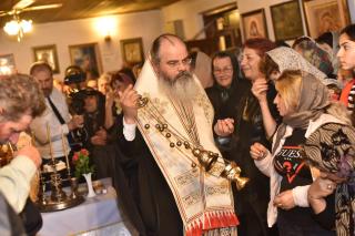 Slujbe arhiereşti ale Preasfinţitului Părinte Ignatie