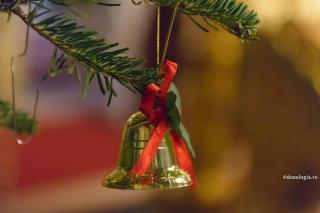 ornament pom de crăciun