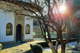 (Foto) Mănăstirea Sihăstria la început de iarnă