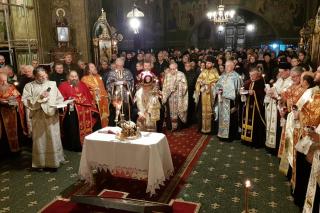 Două slujiri arhierești și manifestări culturale deosebite, la hramul Bisericii „Sfântul Ierarh Nicolae” din Câmpulung Moldovenesc