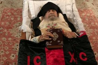 Slujbă de pomenire la 40 de zile de la mutarea la Domnul a Părintelui Efrem Filotheitul