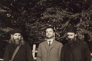 Mitropolitul Antonie Plămădeală și „minunatul stareț” Cleopa de la Slatina