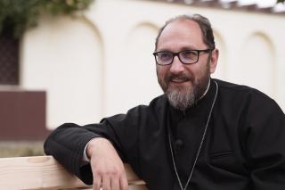 (Video) „Postul nu înseamnă foame, ci echilibru în alimentație pentru ca celălalt, săracul, să aibă o zi mai bună” – Pr. Constantin Necula