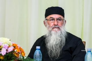 Cuvânt de mângâiere la vreme de pandemie al Arhimandritului Zaharia de la Essex