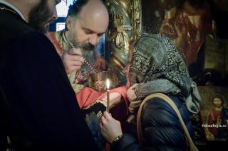 (Video) De la Sfânta Împărtășanie nu ne îmbolnăvim niciodată