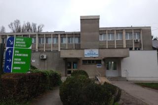 Preoţii băcăuani au donat aparatură medicală