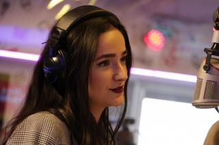 (Interviu) Eneli – din corul bisericii, în Top 3 Billboard Club SUA: „Pentru mine, muzica şi Dumnezeu nu pot exista decât împreună”