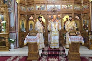 Slujire arhierească la Mănăstirea Moreni