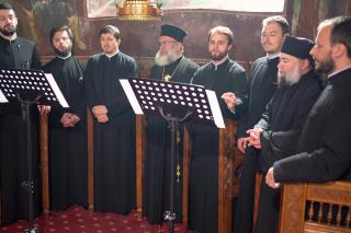 (Video) Mărturisirea Purtătoarelor de miruri – Corala Diaconia