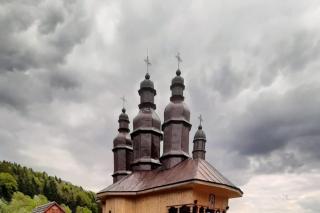 (Foto) Primăvara în poiana Raiului de la Pocrov