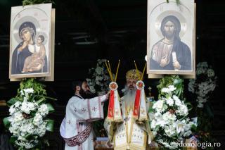 (Video) IPS Teofan: „Pe Sfântul Ioan cel Nou îl putem numi chipul celor care trăiesc în familie”
