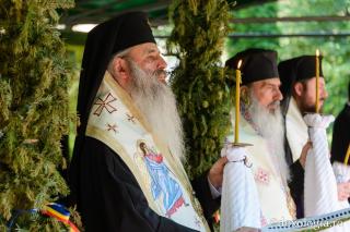 (Video) „Avem nădejdea că Dumnezeu l-a așezat pe Arhiepiscopul Pimen în ceata drepților Săi” – IPS Teofan