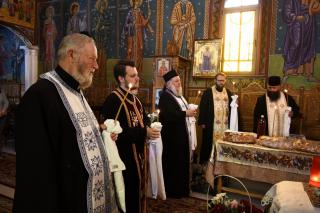 Hrană pentru persoanele din Centrul „Bogdan I” al Mănăstirii Bogdănești