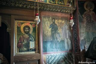 (Audio) „Dumnezeu știe în fiecare și scăpările lui, dar și tânguirea sufletului lui” ‒ Arhim. Nichifor Horia