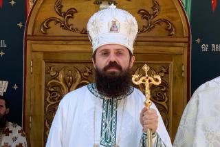 (Video) „Slava lui Hristos și slava lumii” – PS Benedict Bistrițeanul