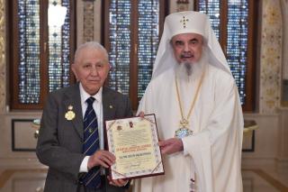 PF Daniel: „Academicianul Emilian Popescu – un dascăl al credinţei creştine ortodoxe şi al culturii româneşti”