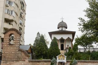 Ale lui Dumnezeu și ale Cezarului