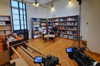 (Video) „Legea intervine acolo unde se termină iubirea” – Pr. Mihai Iulian Necula la „Ferestre către suflet”