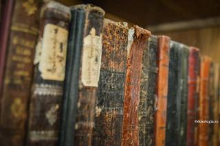 Ce pericol se poate ascunde în lecturarea cărților duhovnicești